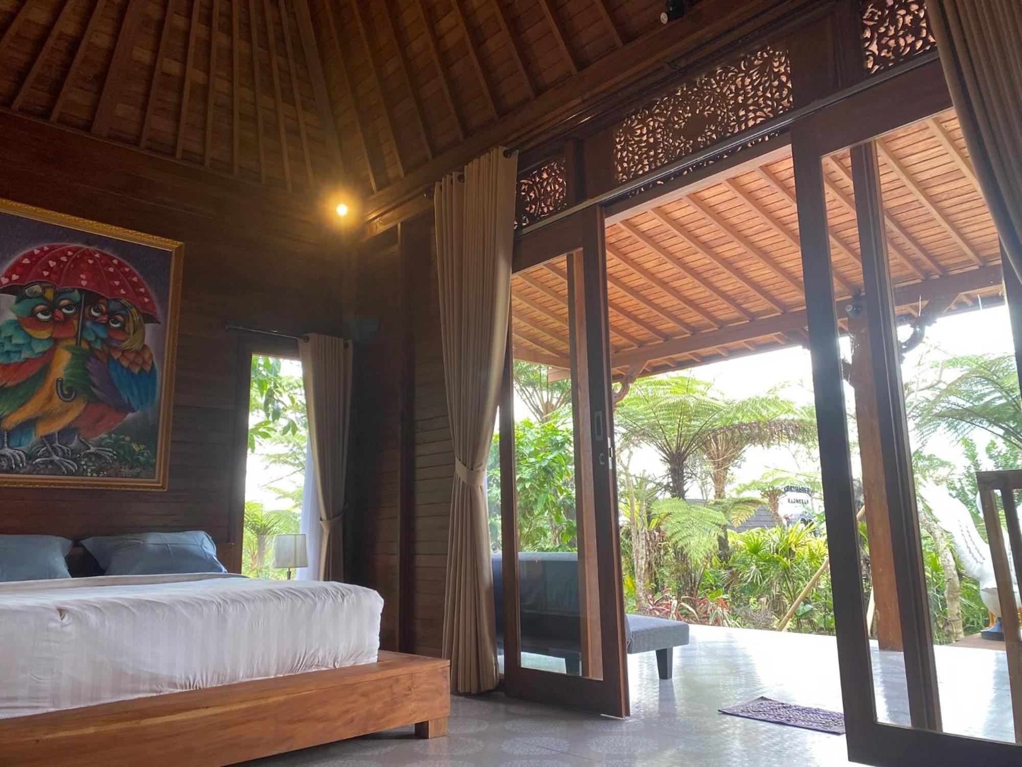 Lembah Cinta Mayungan Baturiti Bagian luar foto